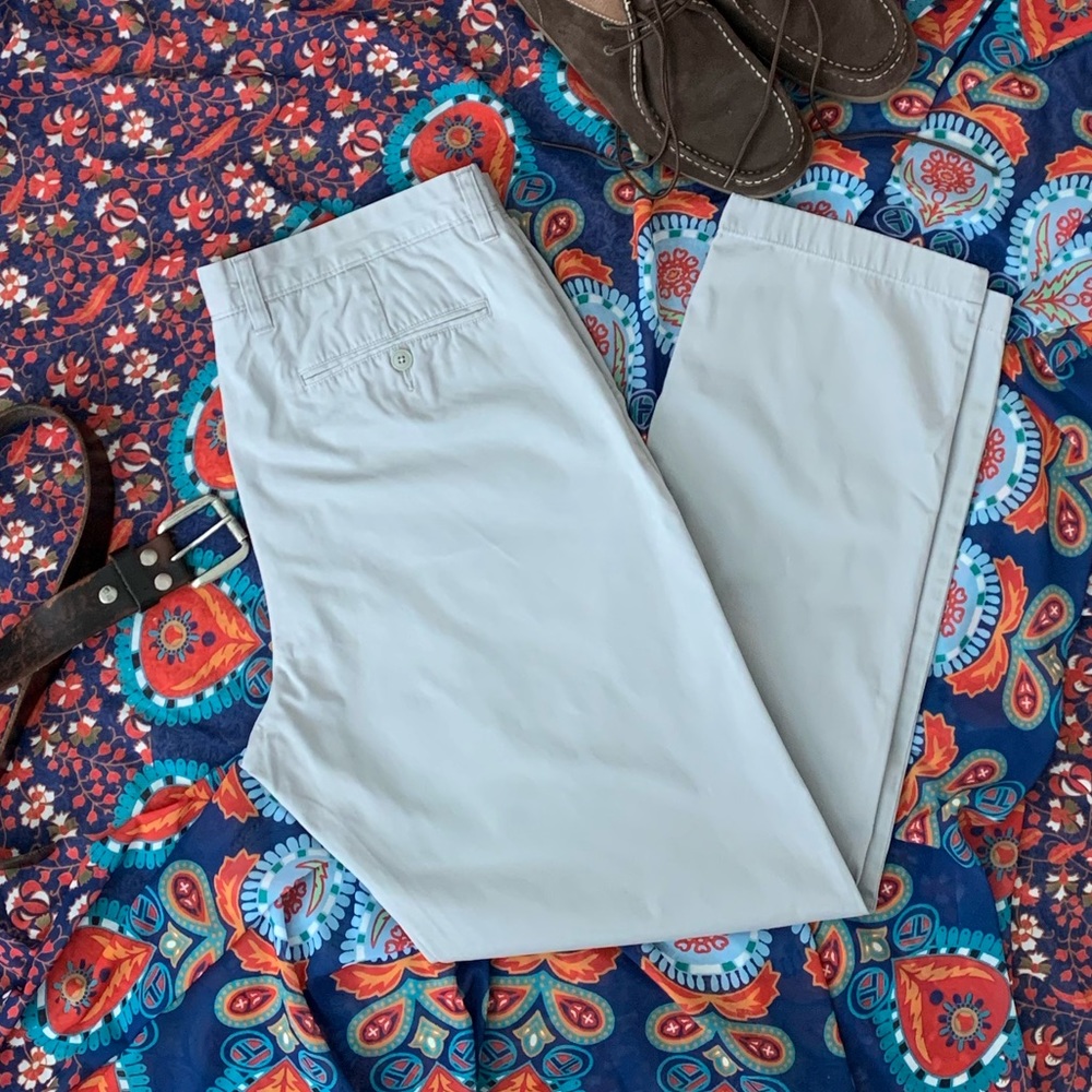 J Crew Relaxed Fit Straight Leg Light Gray Chino 35x32